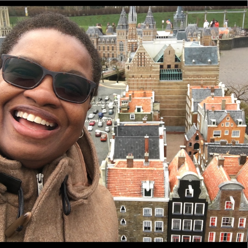 Meet your Posher, Del